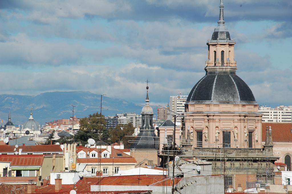 Atico Latina Apartment Madrid Luaran gambar