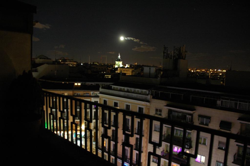 Atico Latina Apartment Madrid Luaran gambar